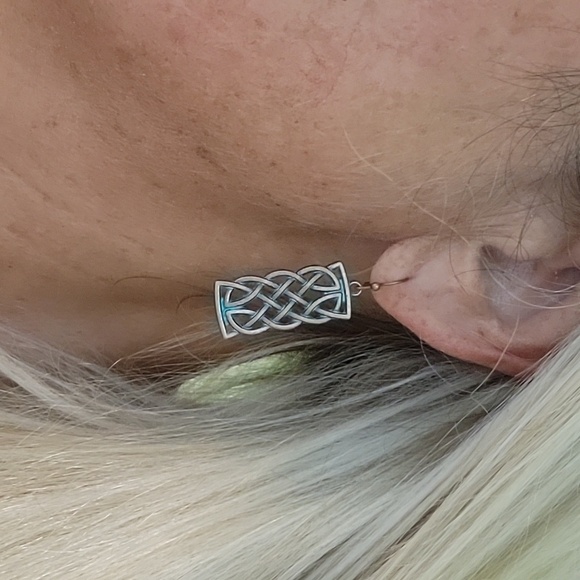 WELSH KNOT WEAVE DROP EARRINGS - Picture 3 of 7